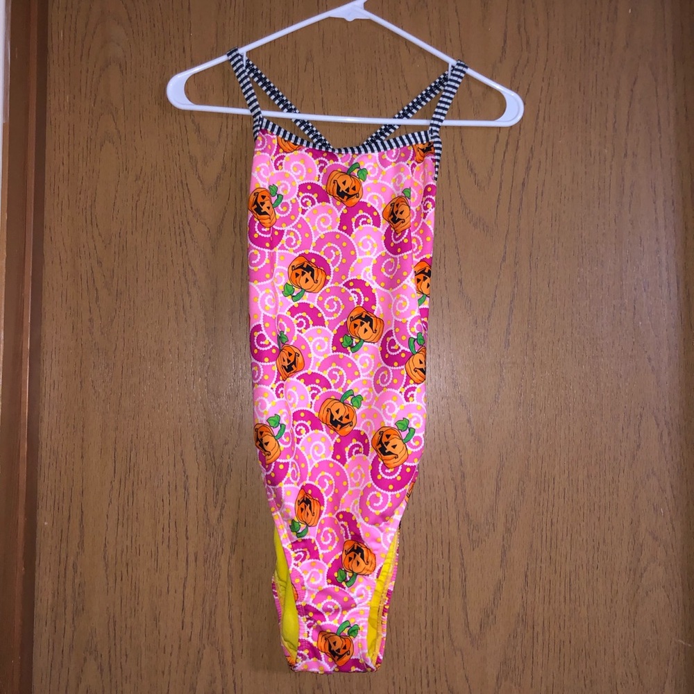 Dolfin Uglies Swimsuit 🏊🏼‍♀️🎃